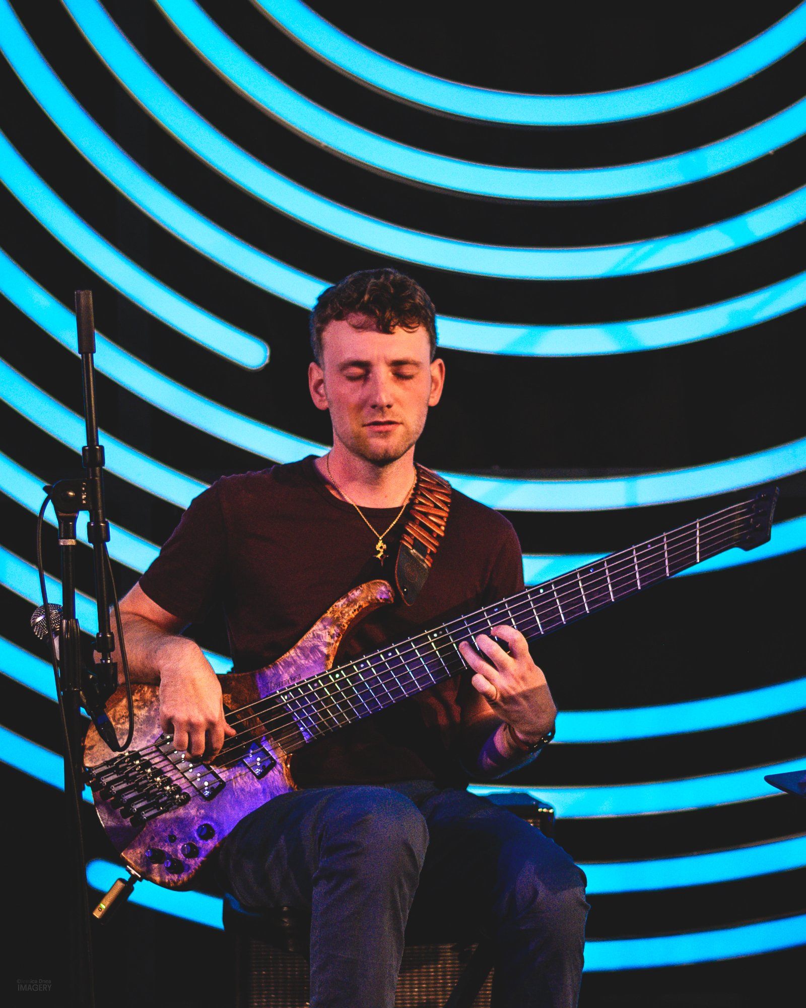 Chick Magnet on stage